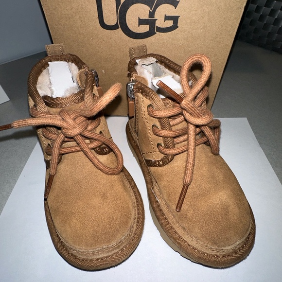 UGG Kids Tan Boots - Picture 8 of 14